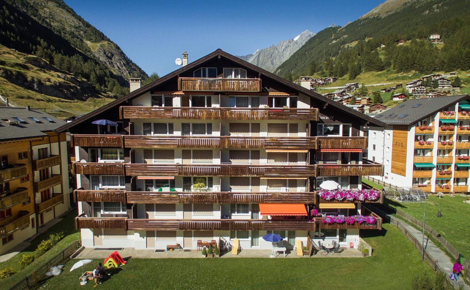 Апартаменты Haus Granit Церматт Экстерьер фото